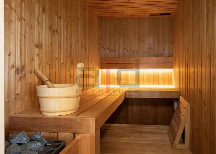 Porta Aurea & Wellness Oasis