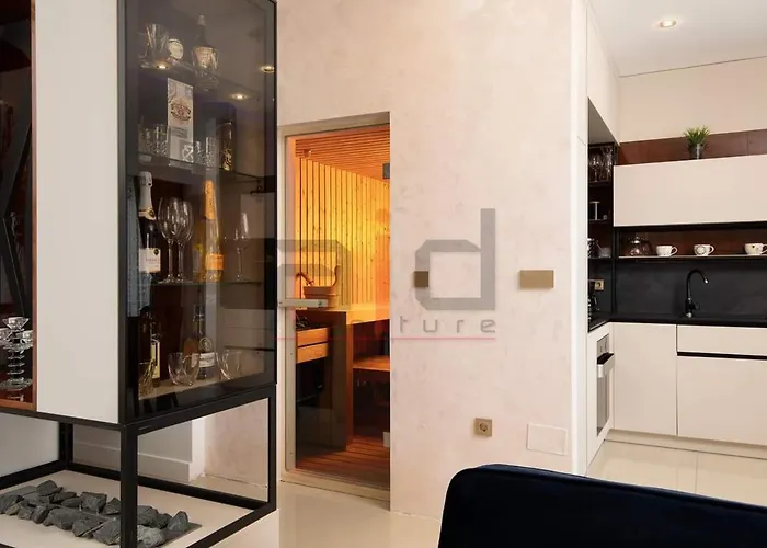 Porta Aurea & Wellness Oasis Apartamento *