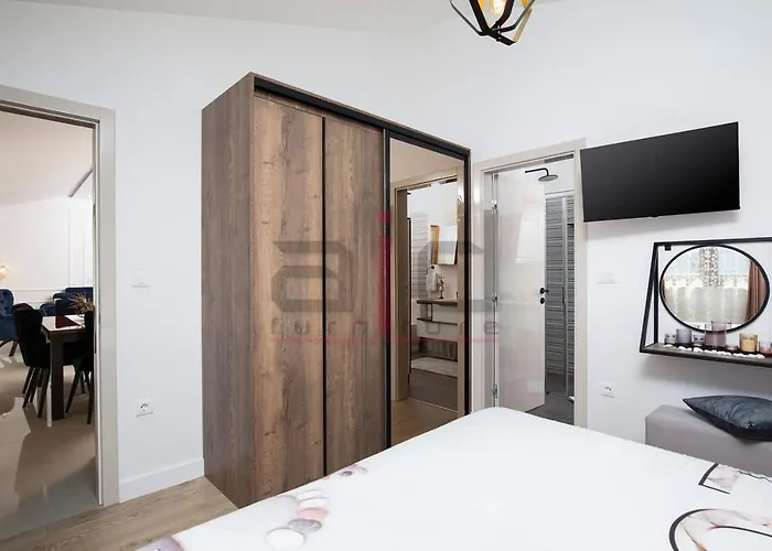 شقة Porta Aurea & Wellness Oasis